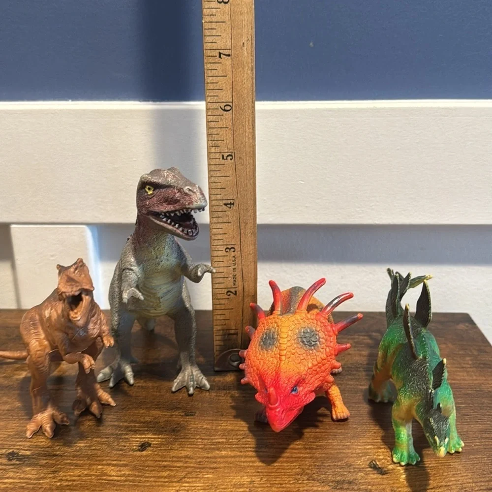 Plastic Dino Lot